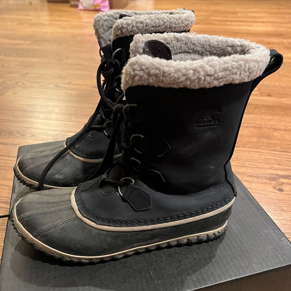 Sorel Caribou Slim Boots